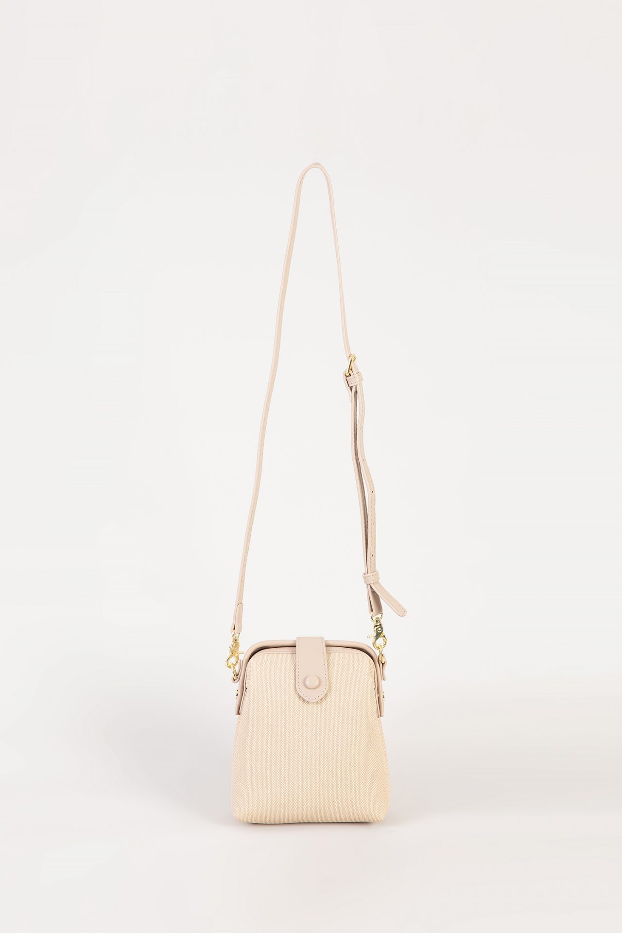 BA10138 Structured Trapeze Bag SAND